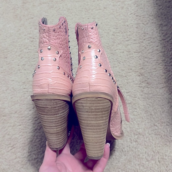 Sam Edelman Iris Pink Croc Leather Western Booties - Picture 6 of 6